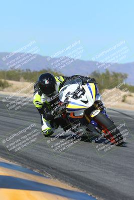 media/Feb-03-2024-SoCal Trackdays (Sat) [[767c60a41c]]/7-Turn 7 Inside (1120am)/